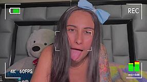 Colombian Webcam Model Caught In Anal Sex With Stepbrother