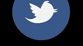 Roxy Ryder se apleacă pentru pula mare în aer liber!