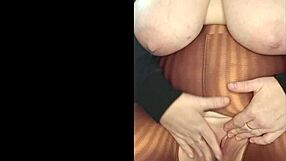 novinha se masturbando depois da academia