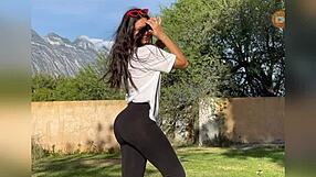 lizbet molina dances beautifully