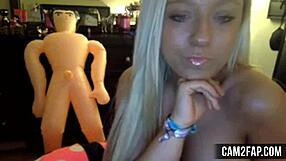 Hot blonde is on free webcam, showing off her tits for voyeur fun! 😍