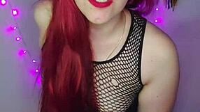 Pretty dominatrix gives jerk off instructions in financial roleplay