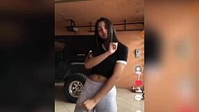 lizbet molina dances beautifully