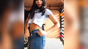 lizbet molina dances beautifully