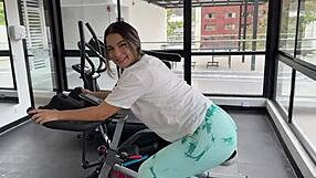 petite blonde lures gym stranger home for creampie in hairy pussy