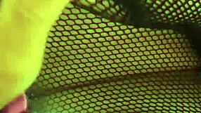 greta the net for a beautiful mature brunette lady with sensual feet