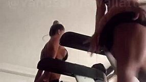 Vanessinha Vailatti Works Out Naked