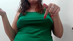 Arrume-Se Comigo Para Iniciar Um Show Ao Vivo