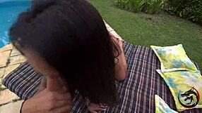 Metendo gostoso na buceta da natasha rios na piscina!