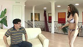 chubby housewife in ripped clothes for quickie