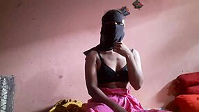 내 아름다운 처녀 의붓딸이 너무 감정적이에요