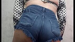 Latina Trans Twerking In Tight Shorts!