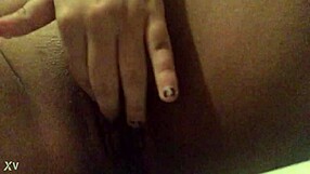 milf masturbating really good