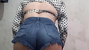 Latina Trans Twerking In Tight Shorts!