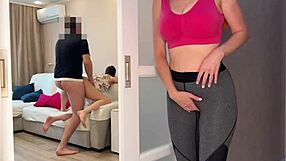 Fickte die rote Freundin meiner Frau vor der Hochzeit in Hundestellung