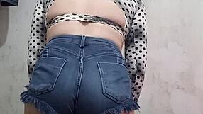 Latina Trans Twerking In Tight Shorts!