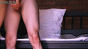 La Mejor Amiga Y El Infiel Se Encontraron A Solas En La Sala De Estar