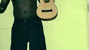 i'm just continuing my singing and dancing routine for this free full song version