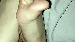 Gretala Shows Off Her Natural Bare Feet Without Polish!