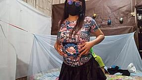 Macho alfa le muestra polla grande a latina caliente para que la monte como puta en celo en casting