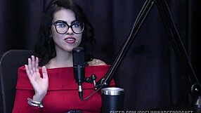 Check out the best moments from Caroleta Roots on Preliminares Podcast with Bia Hot - part 1 on Sheer Red