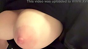 Och, moja europejska macocha Artemisia Love pokazuje duże cycki podskakujące w zwolnionym tempie solo