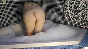 vivi guedez at the motel gettin up to all sorts of mischief... ridin rough and lickin wild