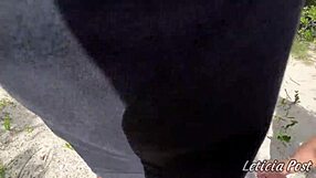 Meu padrasto me levou pro mato e me fez chupar o pau grande dele n�o aguentei e sentei nele com for�a