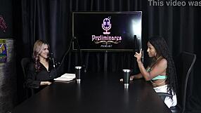 o cliente queria bater nela e fez sexo anal com dois paus no cu dela sempre curiosa com fetiche vicky menage sheer red