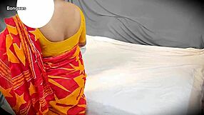 Indian Bhabhi Rips Saree for Delivery Boy's Monster Cock in Intense Doggystyle Fuck While Husband's Away