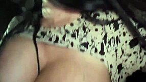 Cataleya lets the Indriver touch her in this wild Colombian webcam session 😏