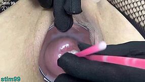 MILF ญี่ปุ่นสำรวจปากมดลูกด้วยไอ้หนูเยอรมัน