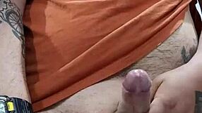 Josue Seeks Mature Companion For Friendly Chat And Shared Interests In Casual Setting