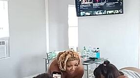 Raw twitter baddies DrippinVelvet and Princess Hayze give GakTrizzy head after orgy