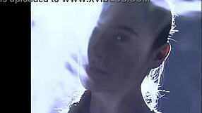 Gal Gadot is a goddess in her bikini look!