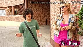 hey i need a young 18+ cock like this fat one for quickie sex