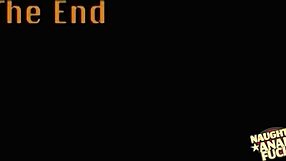 Søt brunette i strømper og hæler rider cowgirl så bøyer seg over for dyp anal fucking, ender med cumshot i munn.