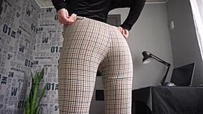 office worker flashes ass in tight trousers at work!