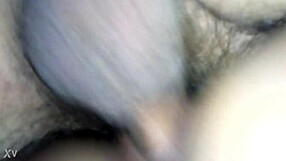 モーテルで18歳の女の子とリラックスステイ