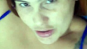 depois que a ruiva safada me contou tudo que ela tem vontade lambuzei a cara dela de porra