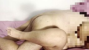 Pene Pequeño Suertudo Se Coge A Esta Madura Insaciable