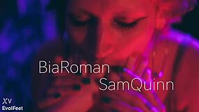 Oh my god, Bia Roman and Sam Quinn make me crave worshipping those sexy feet right now!