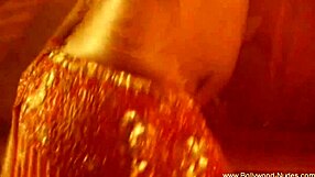 Hey, check this sexy belly dancing from an exotic oriental woman enjoying her moment