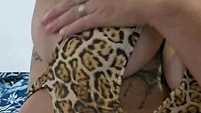 young exhibitionist with fetish flashes and says come here cum on my tits and armpits