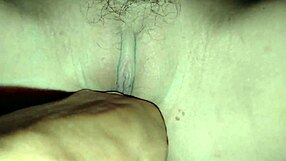 ทำไมไม่แหกหีโกนเกล้าสวยๆ ของสาวนักเรียนวัย18+ จนเสียวแตกแต้มใน?