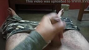 hey mature guy, wanna show me how you handle that penis at high speed right now?