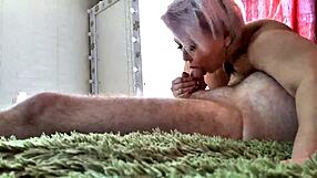 ऐमी हॉट मिल्फ अका ऐमीपैराडाइस - द क्वीन ऑफ मैरिड कॉक्सकर्स 14 बिग कॉक डीपथ्रोट चूसती है