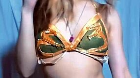 bonneyuwu slips into a leia star wars cosplay outfit for some cute solo fun