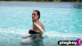 Redhead Milf Elizabeth Marxs Strips Bikini Off And Poses Completely Naked!