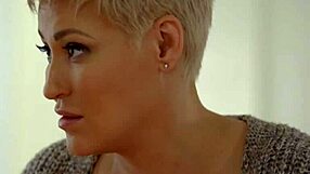 Whoa, check out this stepdaughter teaching her stepmom all about squirting in a hot face-sitting session.